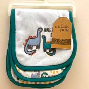 NWT!! 3 pack burp cloth set.